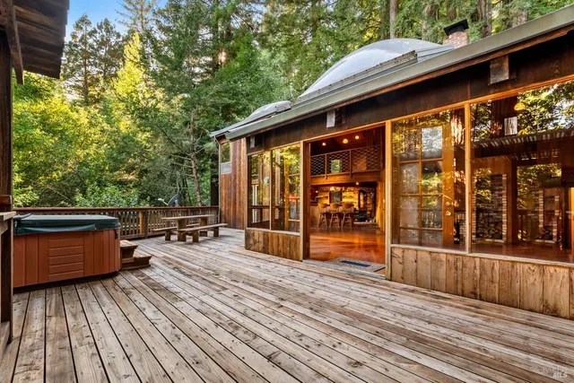 $1,299,000 | 2081 Joy Road, Occidental, CA 95465