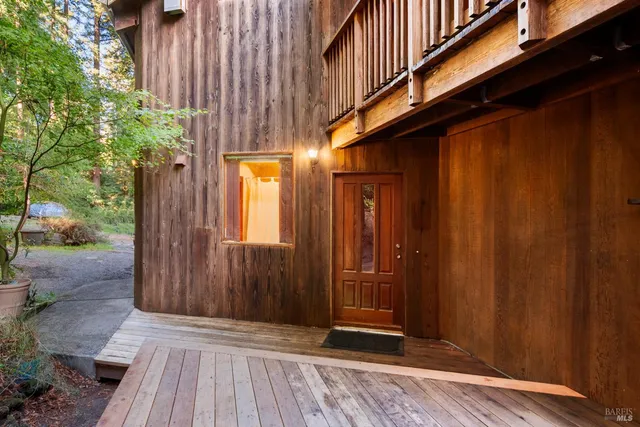 $1,299,000 | 2081 Joy Road, Occidental, CA 95465