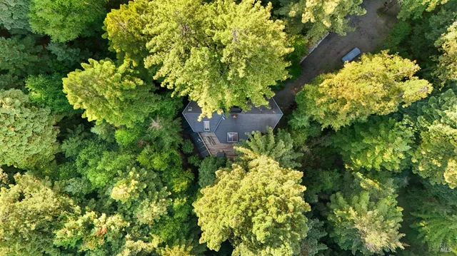 $1,299,000 | 2081 Joy Road, Occidental, CA 95465