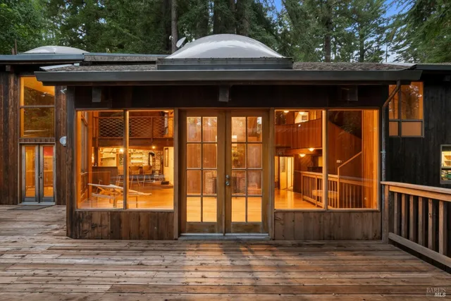 $1,299,000 | 2081 Joy Road, Occidental, CA 95465