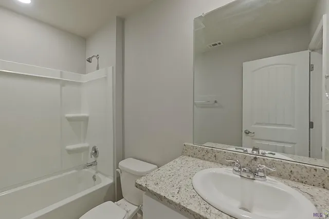 $1,695 | Undisclosed Address, Lafayette, LA 70507