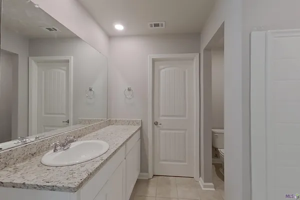 $1,695 | 203 SANTIAGO Court, Lafayette, LA 70507