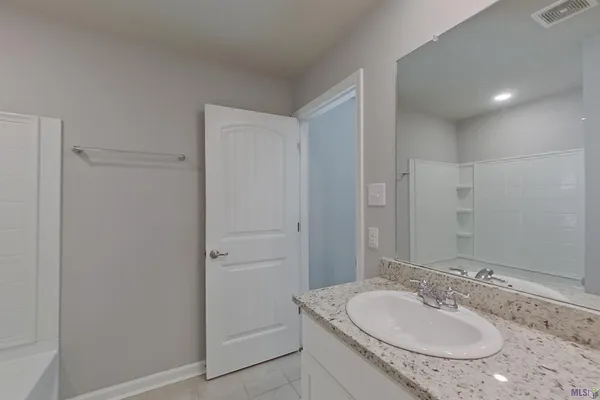 $1,695 | 203 SANTIAGO Court, Lafayette, LA 70507