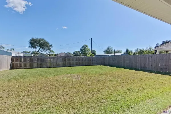 $1,695 | 203 SANTIAGO Court, Lafayette, LA 70507