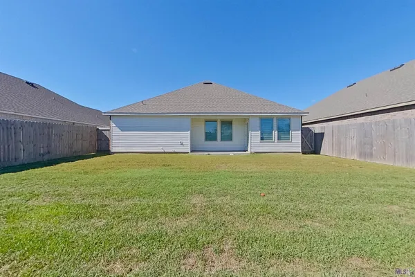 $1,695 | 203 SANTIAGO Court, Lafayette, LA 70507