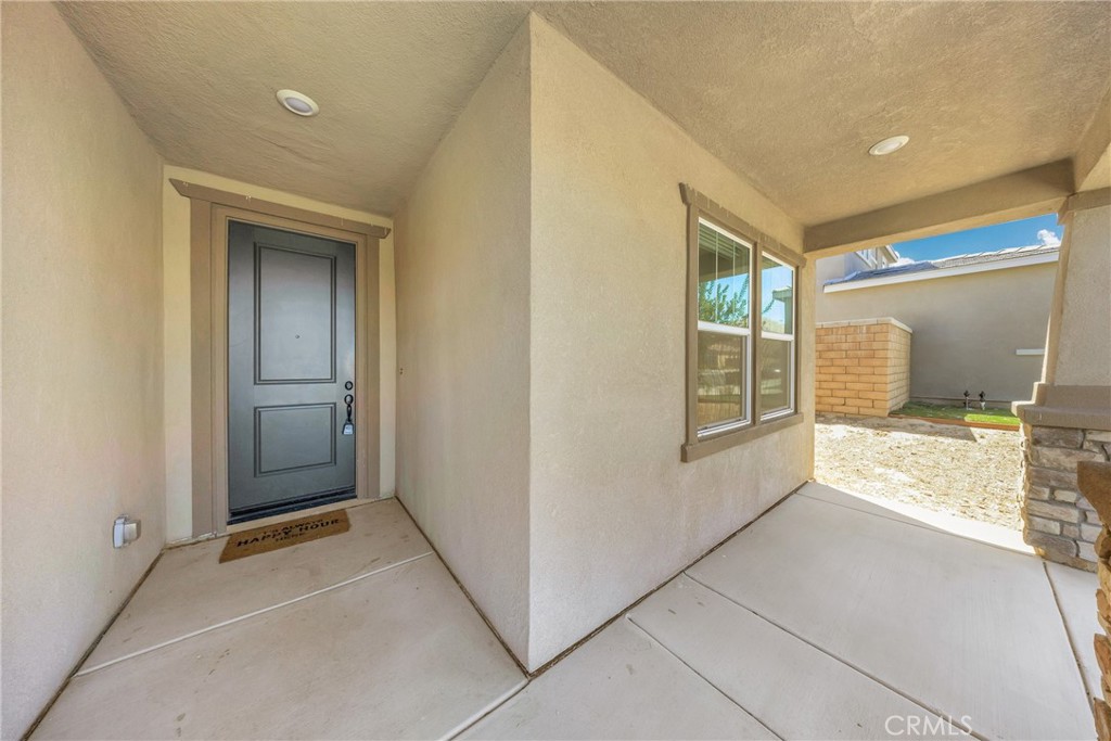 7560 Citrusmoon Court Riverside, CA 92507 - Photo 5 of 62 Welcoming Front Porch