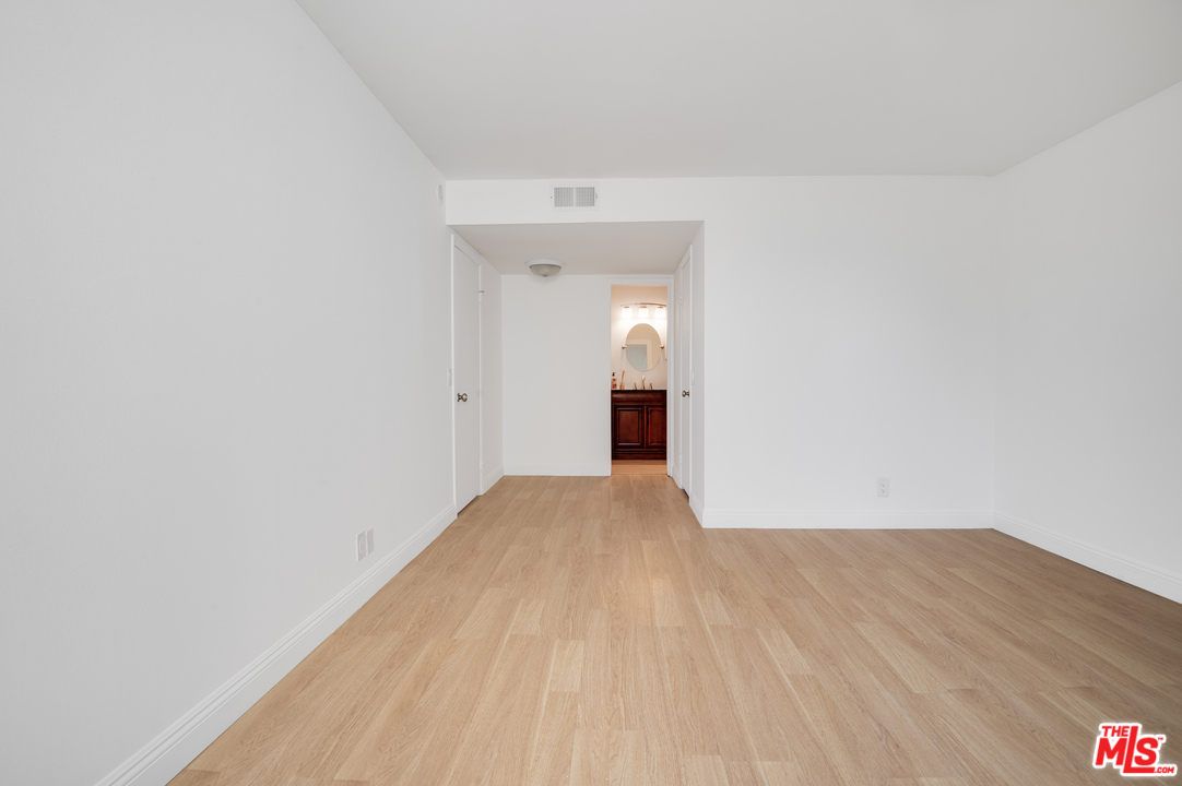 6459 Kanan Dume Road Malibu, CA 90265 - Photo 12 of 16