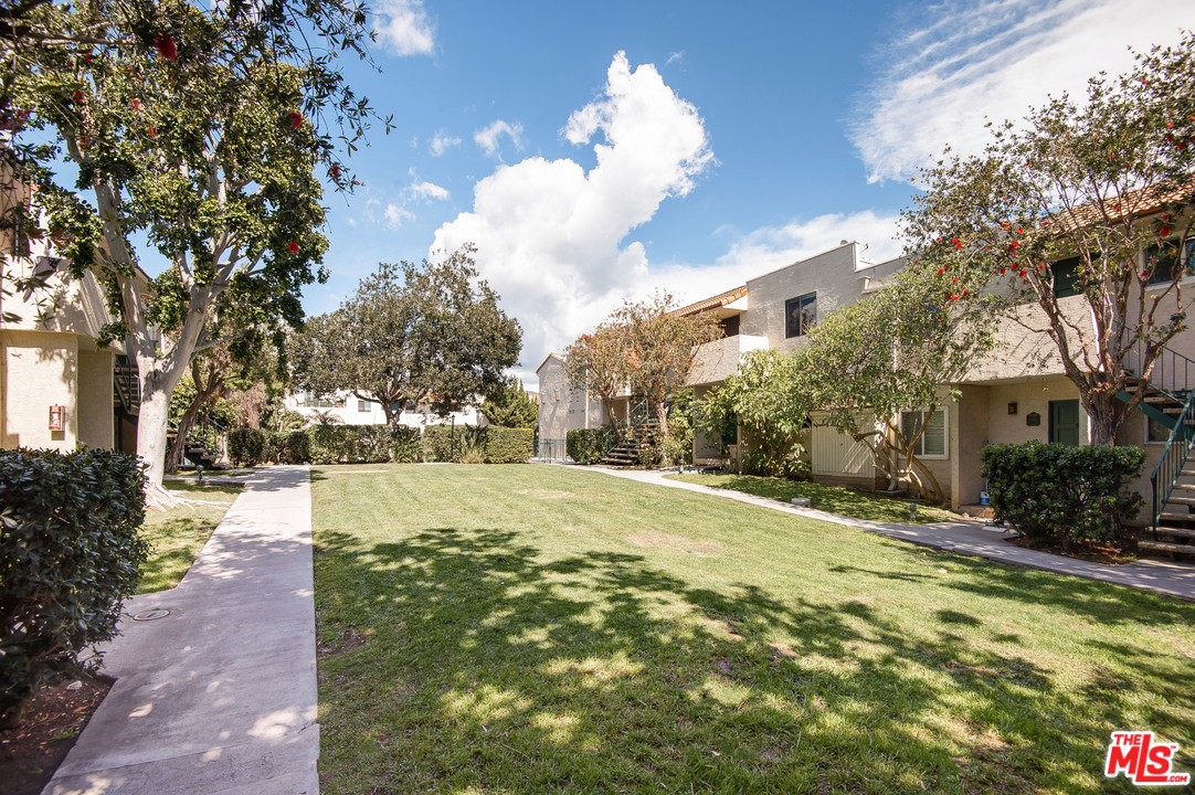 6459 Kanan Dume Road Malibu, CA 90265 - Photo 14 of 16