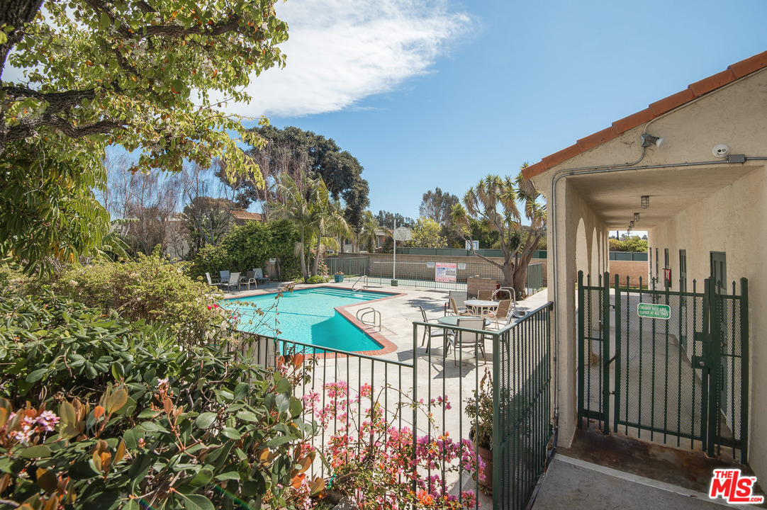 6459 Kanan Dume Road Malibu, CA 90265 - Photo 16 of 16