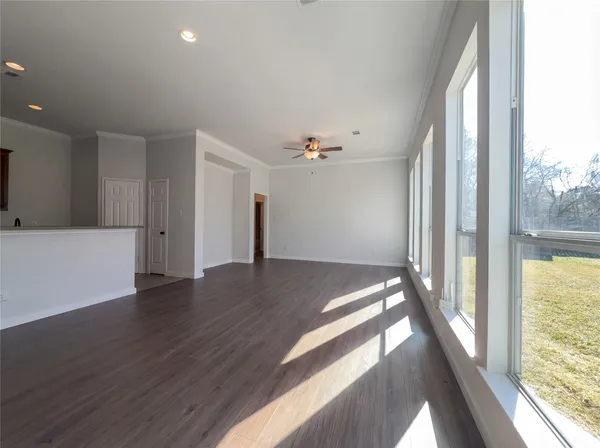 $185,000 | 802 San Jacinto Circle, Baytown, TX 77521