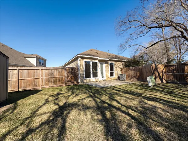 $185,000 | 802 San Jacinto Circle, Baytown, TX 77521