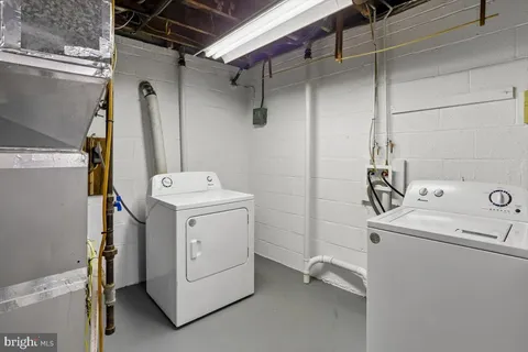 $3,300 | 901 Kenbrook Drive, Silver Spring, MD 20902