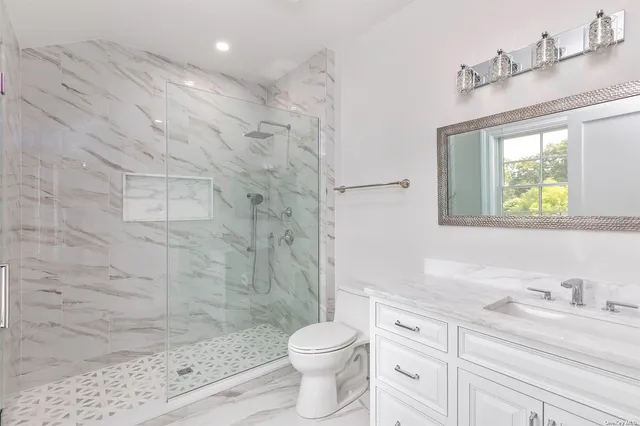 $2,999,999 | 66 Peters Lane, Westhampton Beach, NY 11978