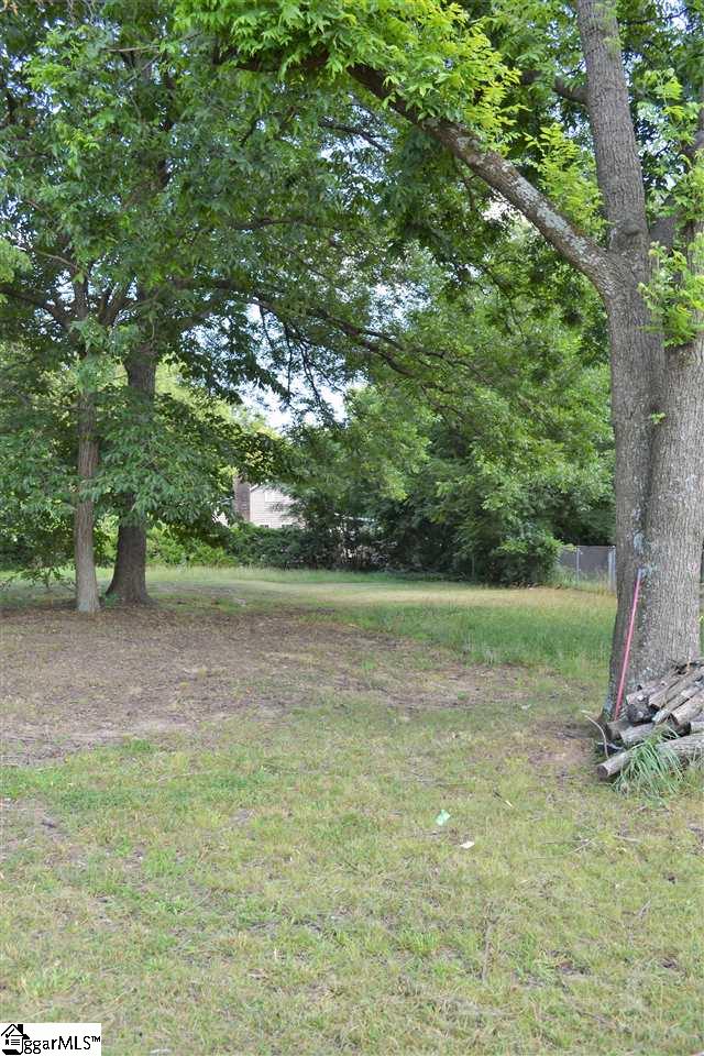2005 Anderson Road Greenville, SC 29611 - Photo 16 of 17 View 1