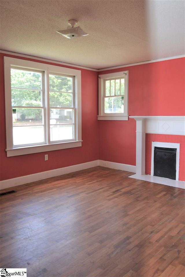 2005 Anderson Road Greenville, SC 29611 - Photo 3 of 17 Gallery Image 3