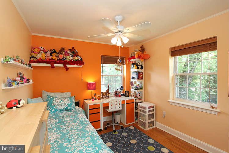 10407 Barrie Avenue Silver Spring, MD 20902 - Photo 22 of 30 Bedroom