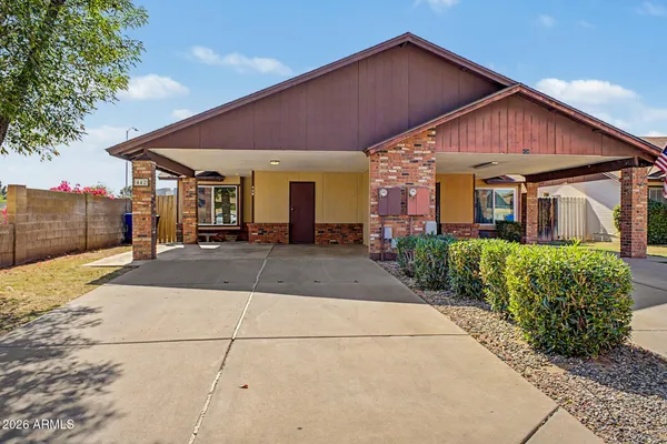 $330,000 | 442 South 32nd Place, Mesa, AZ 85204