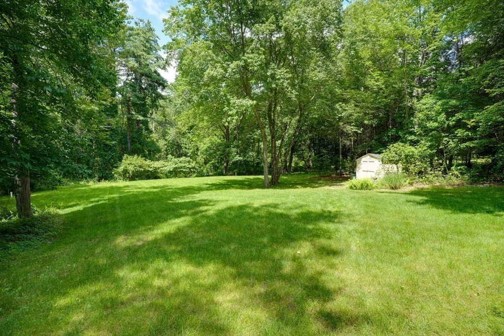 437 Taylor Road Stow, MA 01775 - Photo 14 of 19 Gallery Image 14