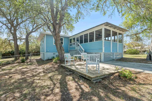 $285,000 | 122 California Street, Carrabelle, FL 32322