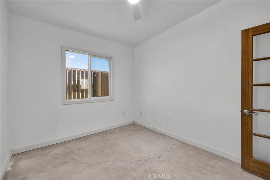 86515 Amboy Road Twentynine Palms, CA 92277 - Photo 16 of 35 a view of an empty room with a window