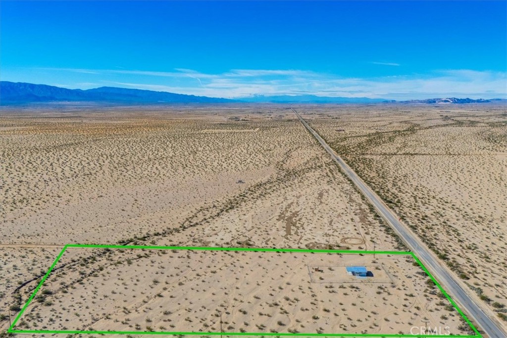 86515 Amboy Road Twentynine Palms, CA 92277 - Photo 31 of 34 a view of ocean view with beach