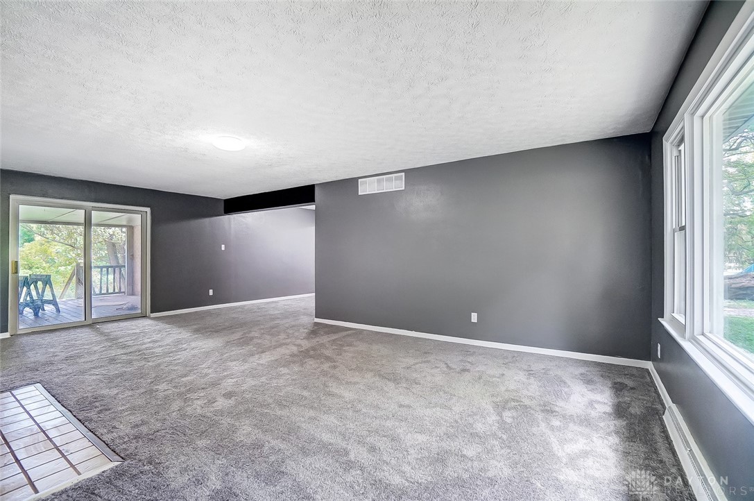 2434 East Home Road Springfield, OH 45503 - Photo 17 of 52 Gallery Image 17