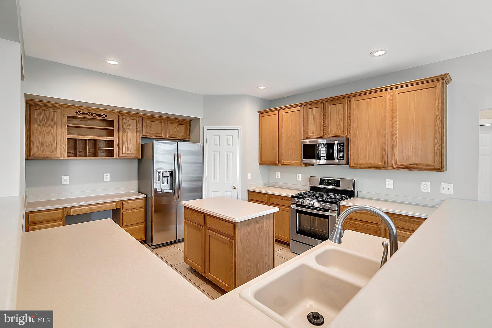 4175 Bell Ridge Court Chantilly, VA 20151 - Photo 12 of 48