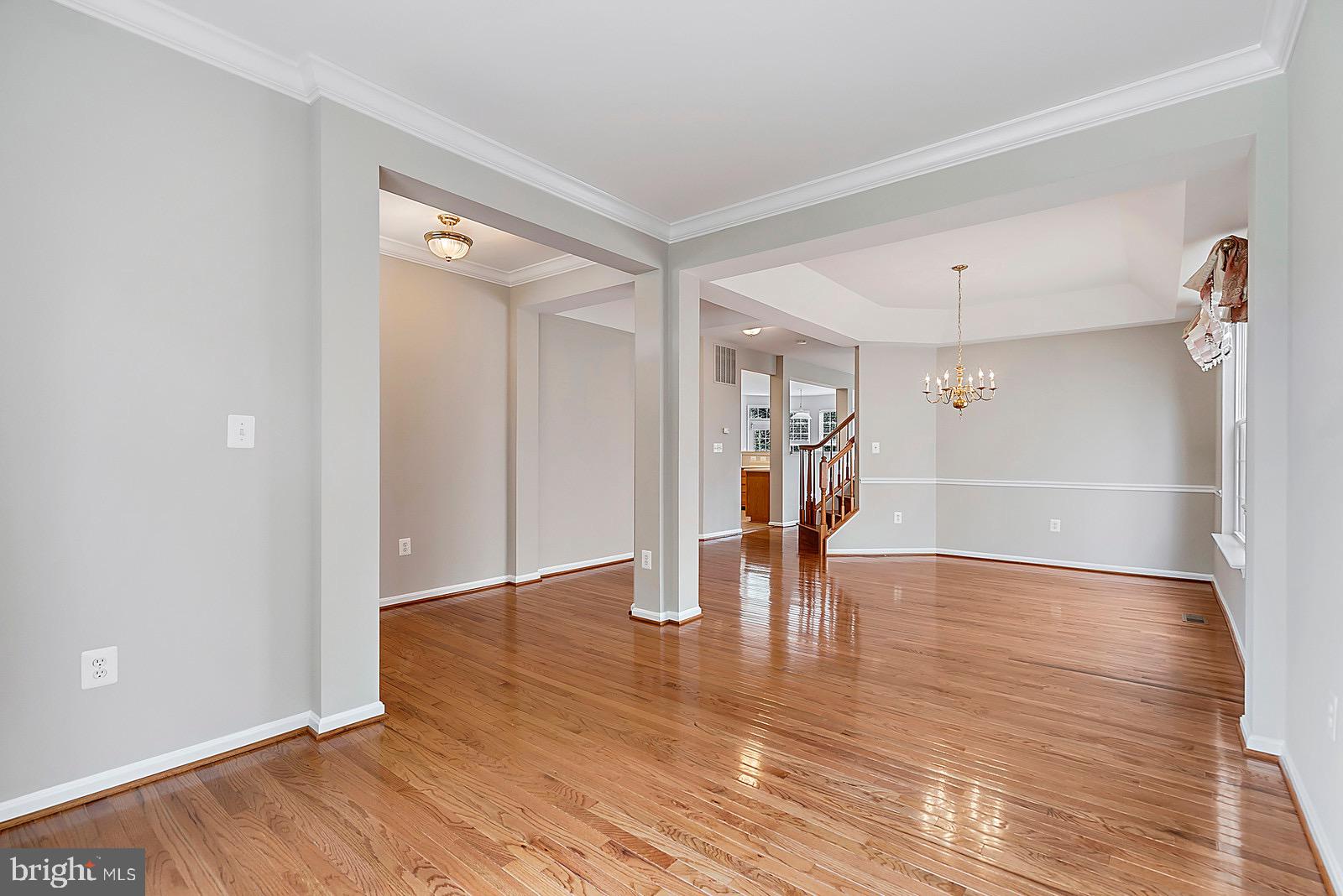 4175 Bell Ridge Court Chantilly, VA 20151 - Photo 2 of 48