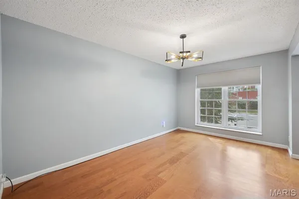 $209,900 | 14443 Bantry Lane, Unit 1, Chesterfield, MO 63017
