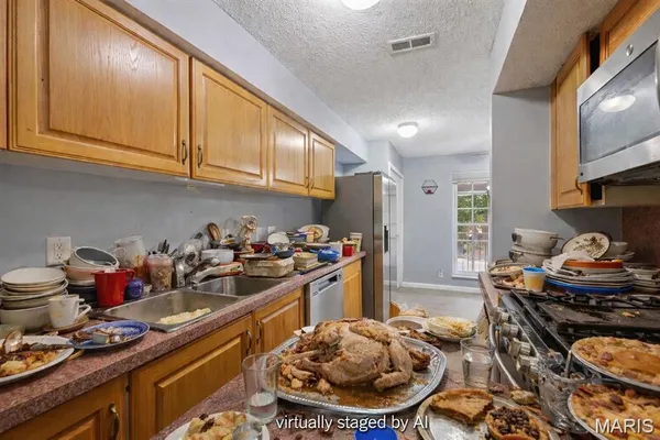 $209,900 | 14443 Bantry Lane, Unit 1, Chesterfield, MO 63017