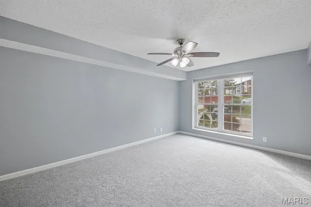 $219,000 | 14443 Bantry Lane, Unit 1, Chesterfield, MO 63017