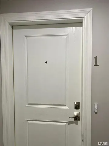 $219,000 | 14443 Bantry Lane, Unit 1, Chesterfield, MO 63017