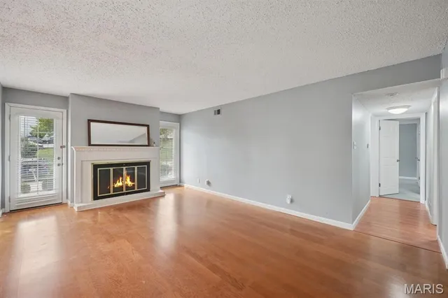 $219,000 | 14443 Bantry Lane, Unit 1, Chesterfield, MO 63017