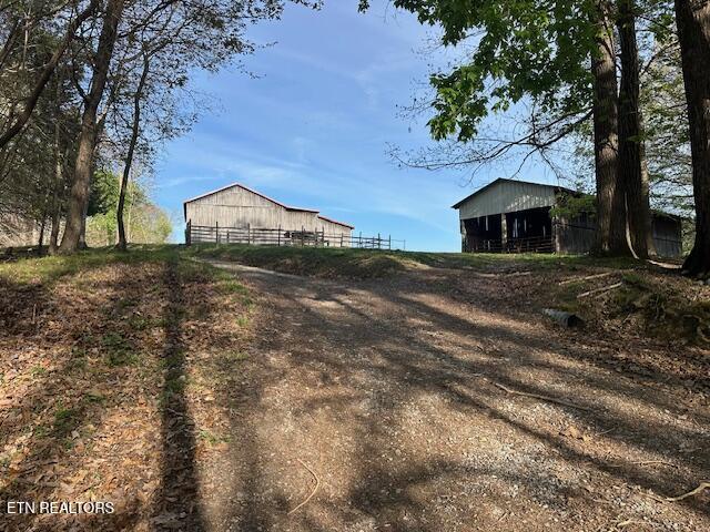 811 Pioneer Road Rose Hill, VA 24281 - Photo 5 of 58 IMG_1784