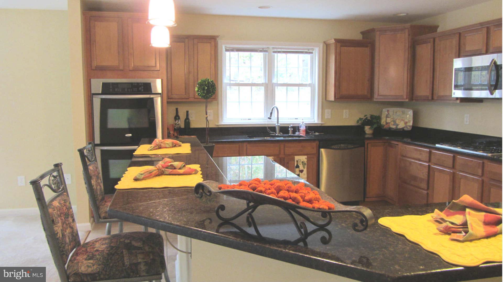 31647 Indiantown Road Locust Grove, VA 22508 - Photo 7 of 14 Kitchen