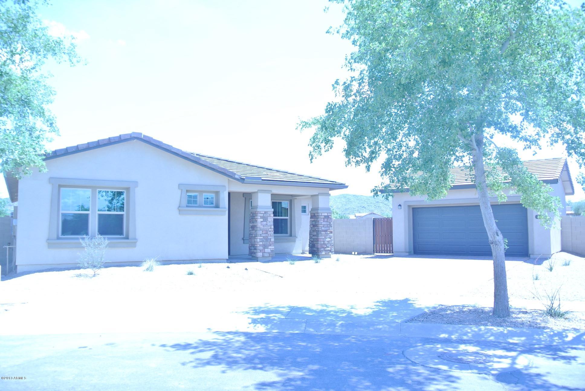 1511 East Apollo Road Phoenix, AZ 85042 - Photo 3 of 29 Gordon Estates Update 002