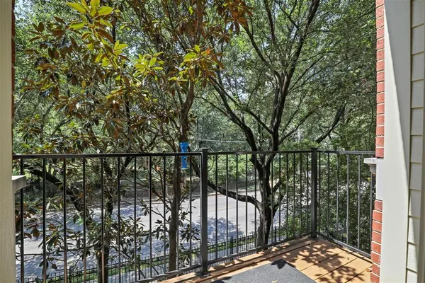 $4,650 | 2808 North Hall Street, Dallas, TX 75204