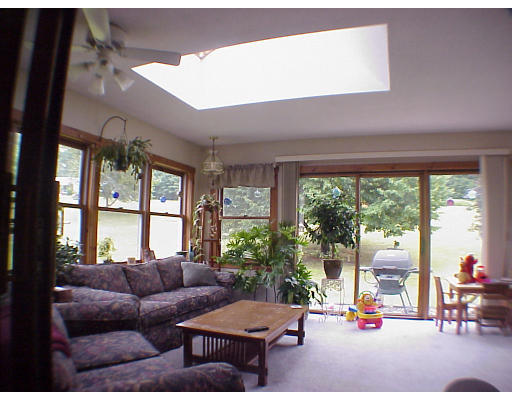17 Mountain Road Hatfield, MA 01088 - Photo 3 of 9