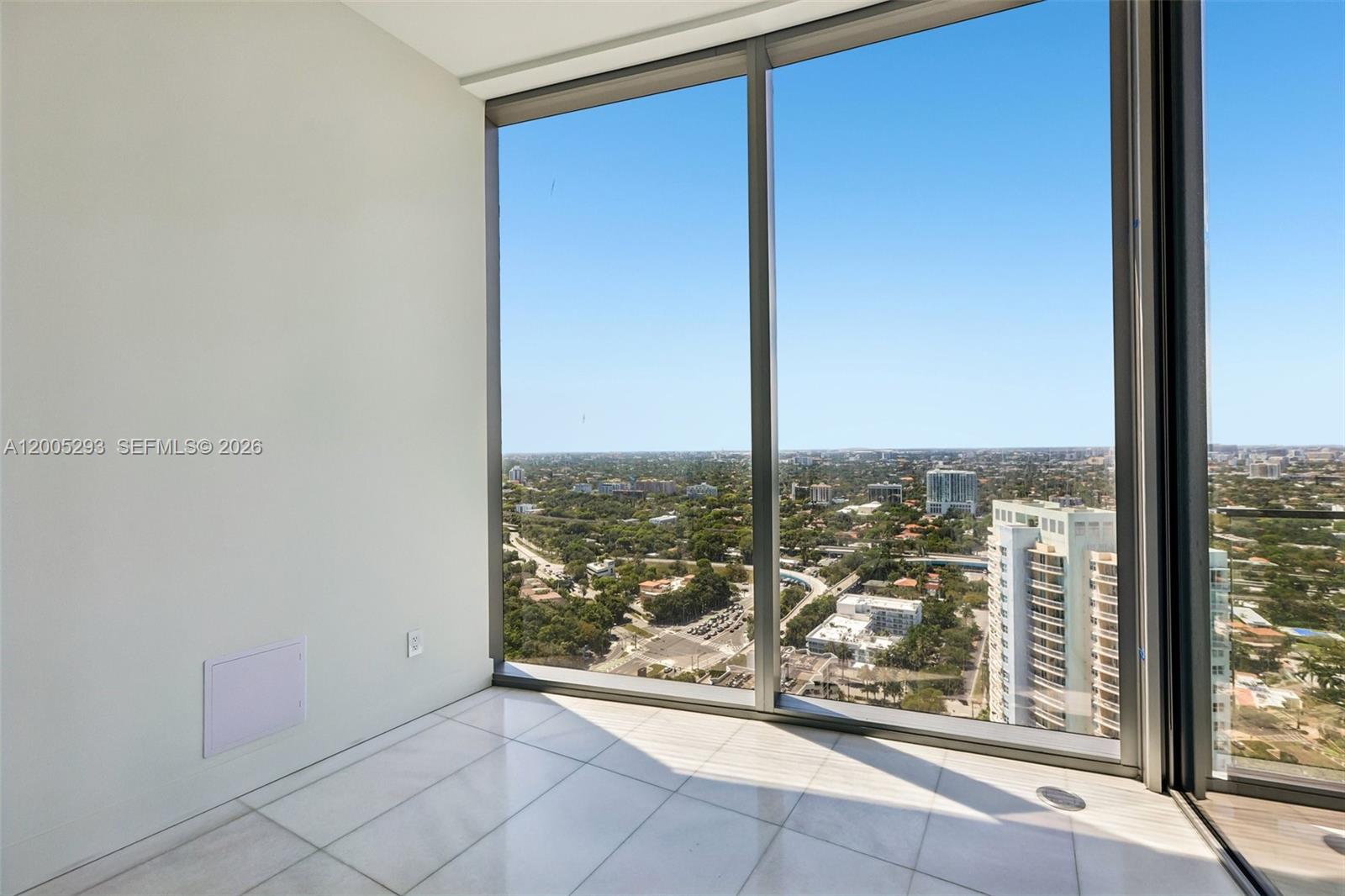 175 Southeast 25th Road, Unit 2803 Miami, FL 33129 - Photo 45 of 56