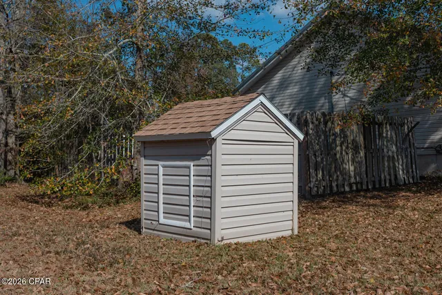 $275,000 | 2511 Commander Road, Southport, FL 32409