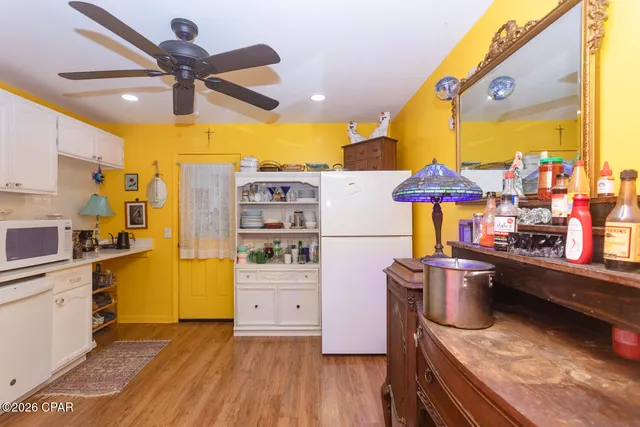 $275,000 | 2511 Commander Road, Southport, FL 32409