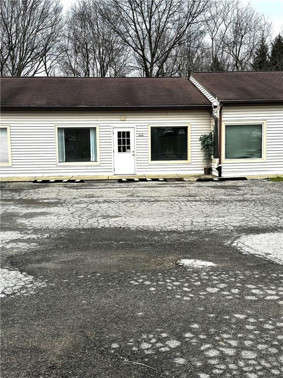 890 Pittsburgh Road, Unit 5 Butler, PA 16002 - Photo 2 of 20