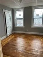 $2,800 | 48 Providence Street, Unit 1, Worcester, MA 01604