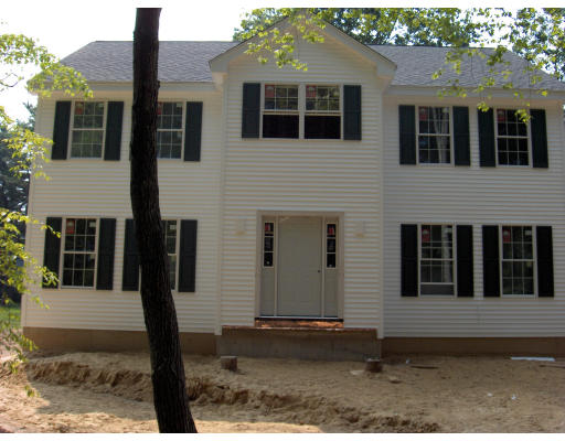 5 Groton-Shirley Road Ayer, MA 01432 - Photo 1 of 7 a front view of a house