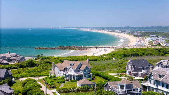 $7,900,000 | 7 Fenway Road, Westerly, RI 02891