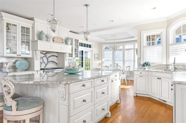 $7,900,000 | 7 Fenway Road, Westerly, RI 02891