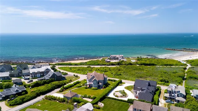 $7,900,000 | 7 Fenway Road, Westerly, RI 02891