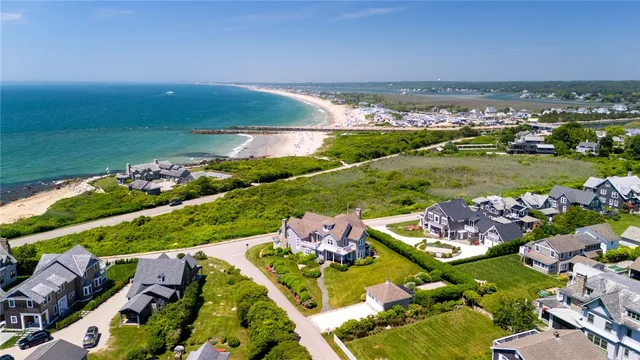 $7,900,000 | 7 Fenway Road, Westerly, RI 02891