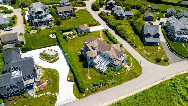 $7,900,000 | 7 Fenway Road, Westerly, RI 02891