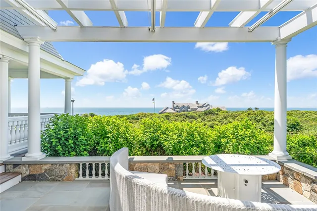 $7,900,000 | 7 Fenway Road, Westerly, RI 02891